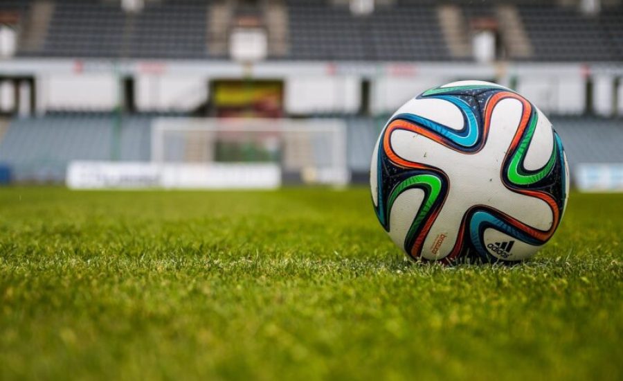 ball-488718_1280-aspect-ratio-800-500