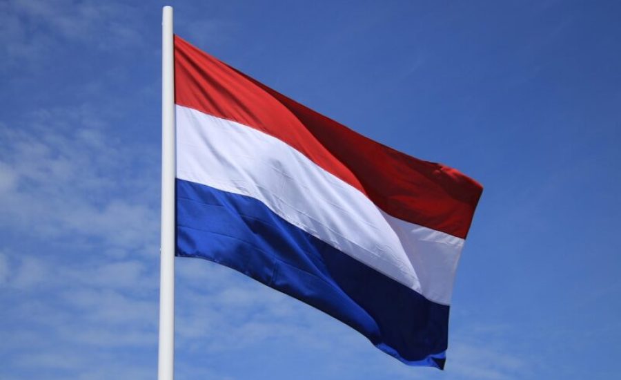 flag-5223999_1280-aspect-ratio-800-500